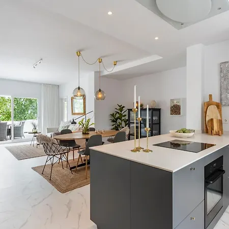 Azahara 2, Contemporary Scandinavian Style Open Plan With 2 Terraces